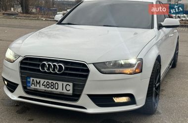 Седан Audi A4 2014 в Житомире