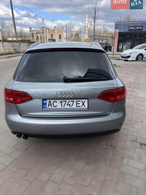 Универсал Audi A4 2010 в Луцке