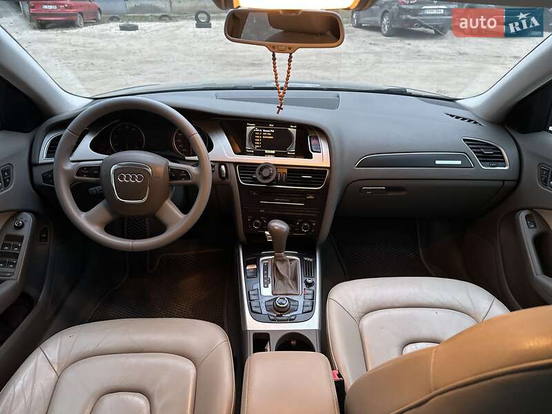 Универсал Audi A4 2010 в Одессе