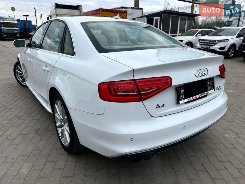 Седан Audi A4 2014 в Львові