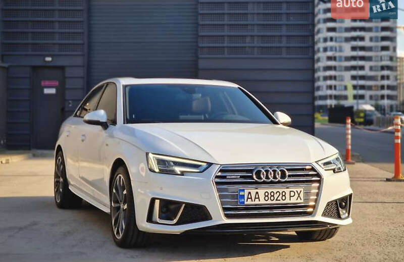 Audi A4 2019