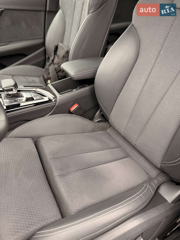 Седан Audi A4 2024 в Киеве