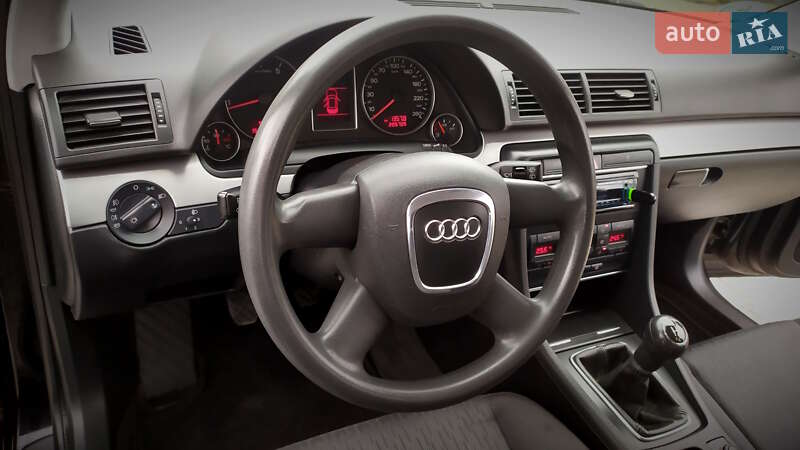 Универсал Audi A4 2006 в Кременчуге