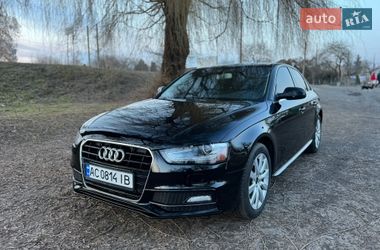 Седан Audi A4 2015 в Володимирі