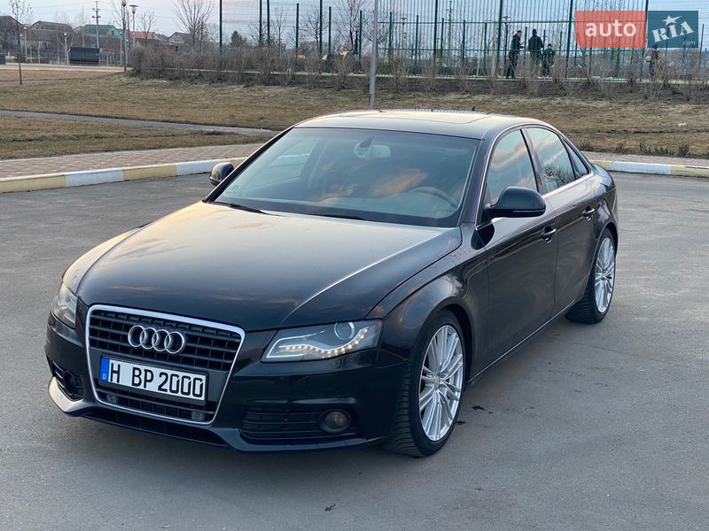 Седан Audi A4 2009 в Ирпене