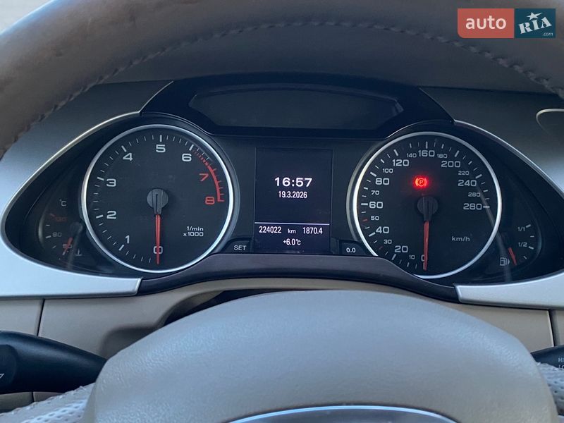 Седан Audi A4 2009 в Ирпене