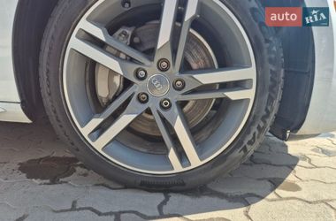 Седан Audi A4 2017 в Луцке
