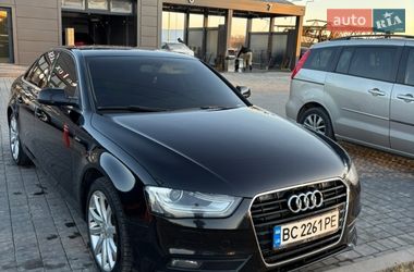 Седан Audi A4 2012 в Золочеве