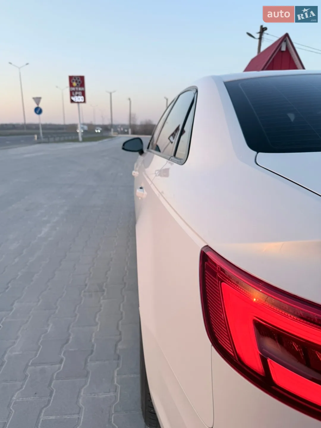 2017 Audi A4 - мініатюра 11