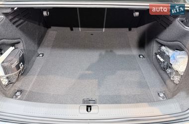 Седан Audi A4 2023 в Киеве