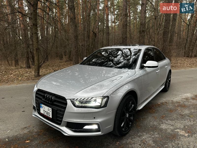 Седан Audi A4 2013 в Обухове