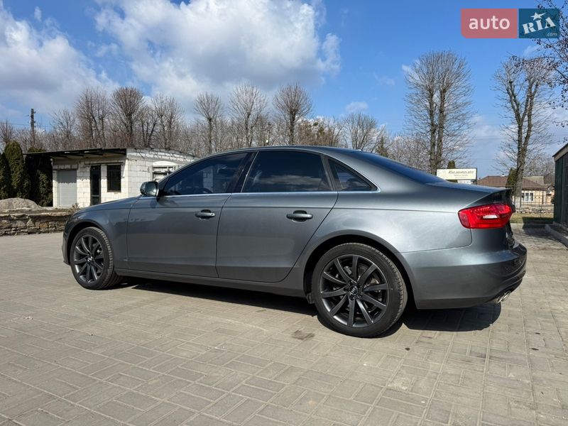 Седан Audi A4 2014 в Золотоноші
