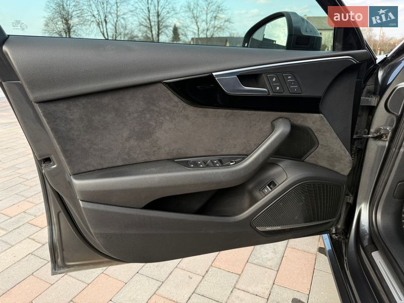 Универсал Audi A4 2015 в Долине