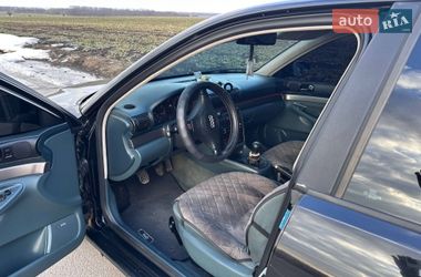 Седан Audi A4 1998 в Виннице