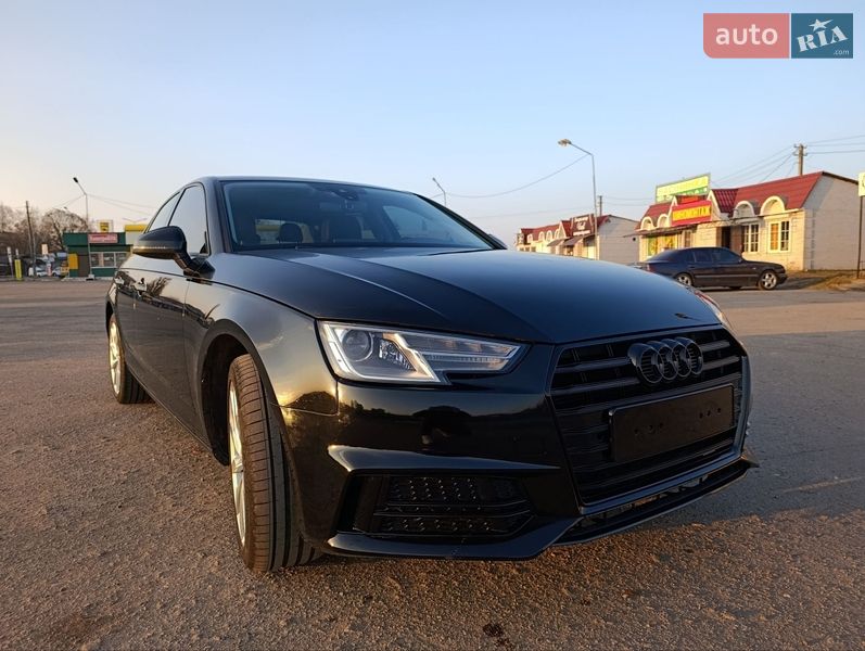 Седан Audi A4 2016 в Переяславе