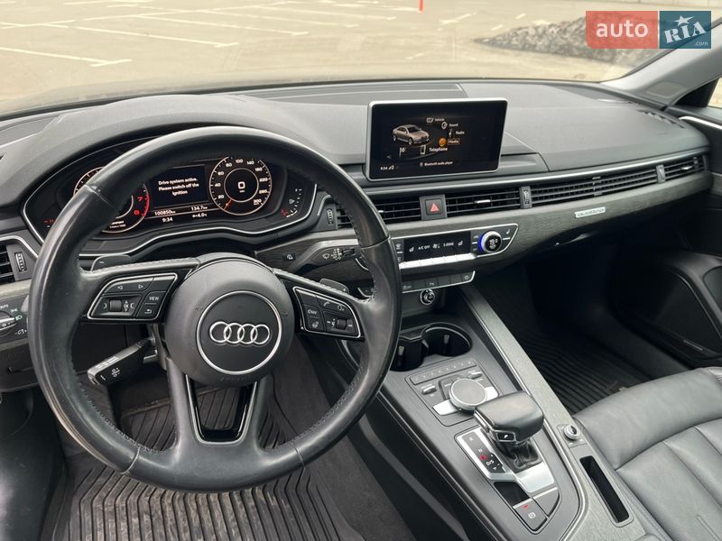 Седан Audi A4 2018 в Киеве