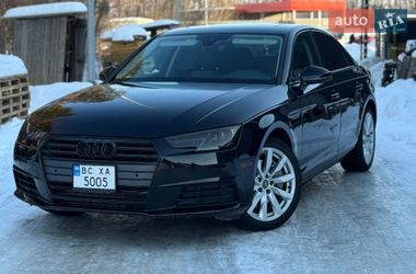 Седан Audi A4 2015 в Львове