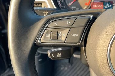 Седан Audi A4 2021 в Львове