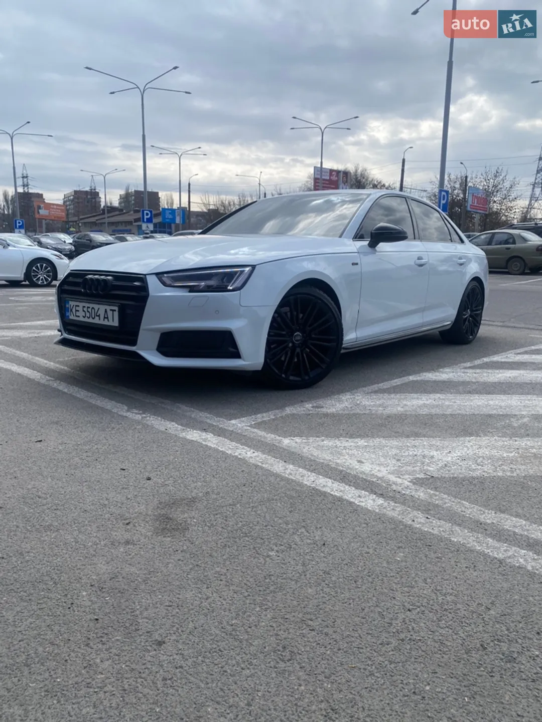 2018 Audi A4 - фото 1