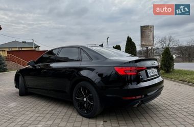Седан Audi A4 2017 в Черновцах