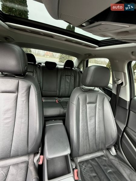Седан Audi A4 2017 в Черновцах