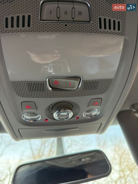 Седан Audi A4 2015 в Миколаєві