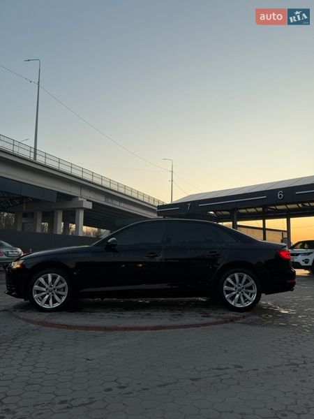 Седан Audi A4 2015 в Броварах
