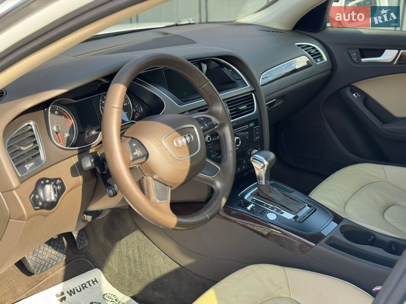 Седан Audi A4 2013 в Луцьку
