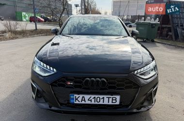 Седан Audi A4 2022 в Києві
