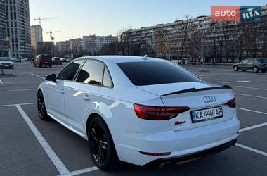 Седан Audi A4 2017 в Киеве
