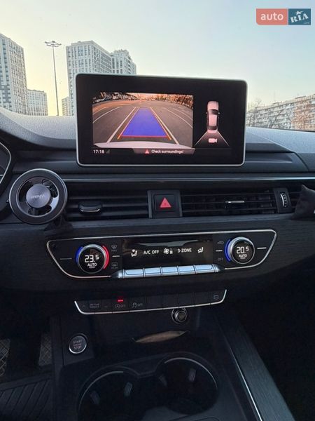 Седан Audi A4 2017 в Киеве