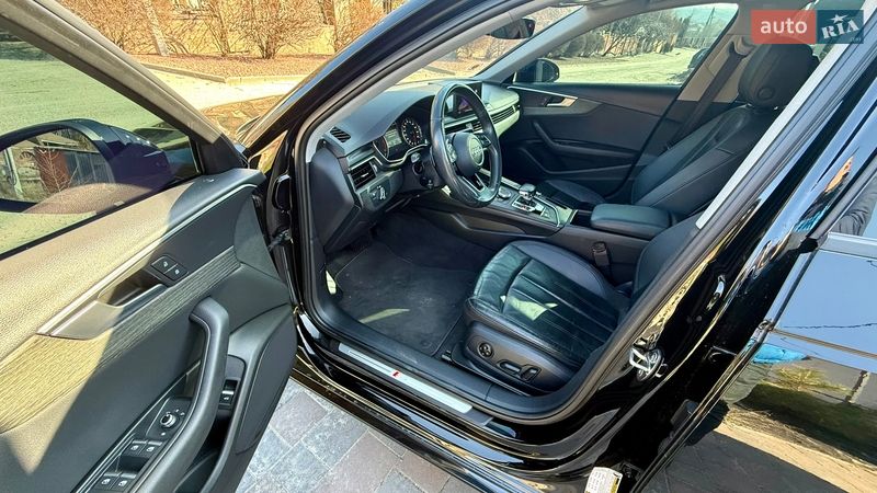 Седан Audi A4 2017 в Киеве