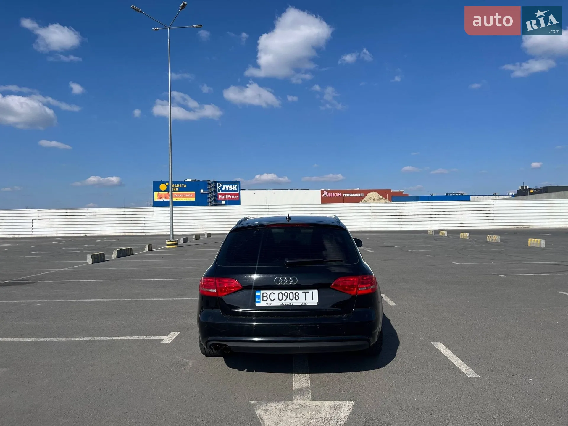 2012 Audi A4 - мініатюра 16