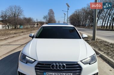 Седан Audi A4 2016 в Ромнах