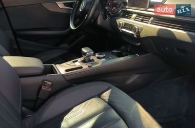 Седан Audi A4 2016 в Ромнах