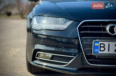 Седан Audi A4 2014 в Горишних Плавнях