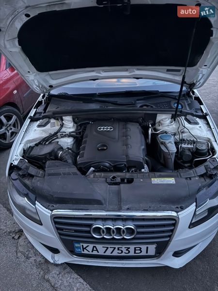 Седан Audi A4 2011 в Киеве