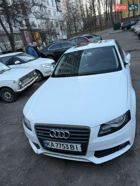 Седан Audi A4 2011 в Киеве