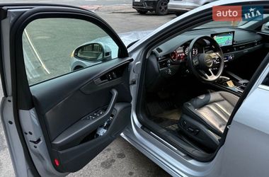 Седан Audi A4 2021 в Киеве