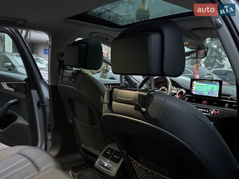 Седан Audi A4 2021 в Киеве