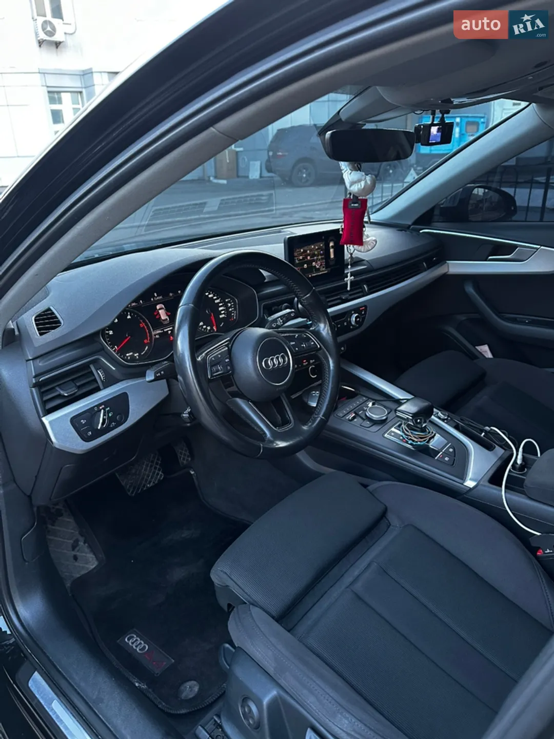 2016 Audi A4 - мініатюра 6