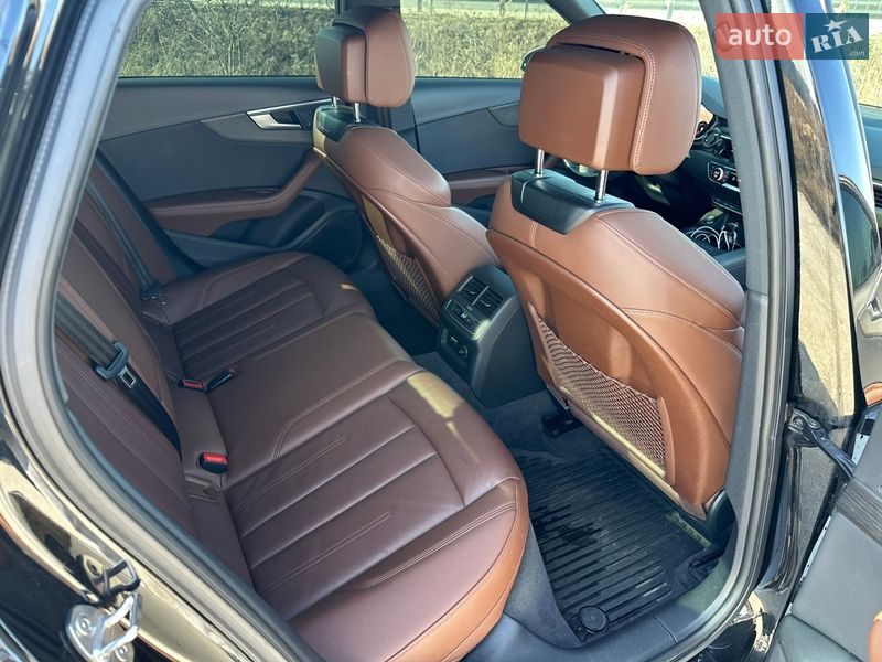 Седан Audi A4 2018 в Львові