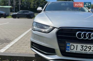 Седан Audi A4 2013 в Львове