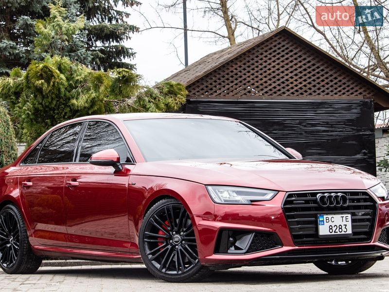 Седан Audi A4 2019 в Львові
