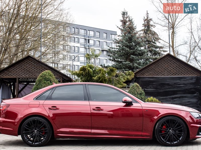 Седан Audi A4 2019 в Львові