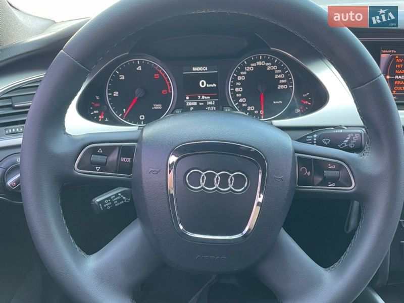 Универсал Audi A4 2011 в Черновцах