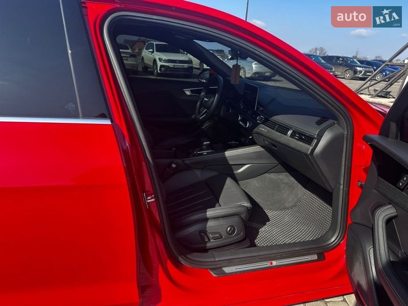 Седан Audi A4 2023 в Харькове