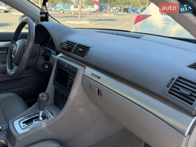 Седан Audi A4 2006 в Одессе