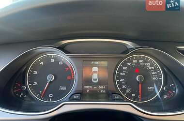 Седан Audi A4 2014 в Львове
