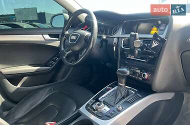 Седан Audi A4 2014 в Львове